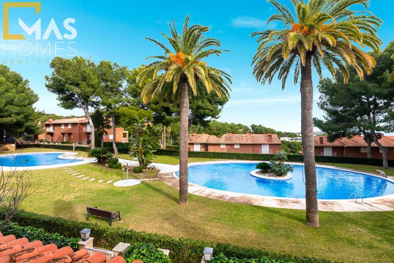 Adossat en venda Tarragona. Ref: 1343. Mas Homes