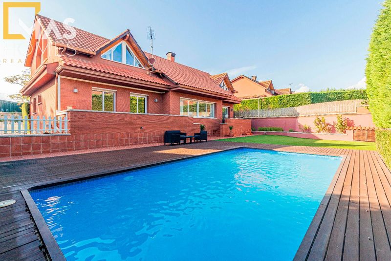 Xalet Independent en venda Sant Cugat del Vallès, Barcelona. Ref: 1347. Mas Homes