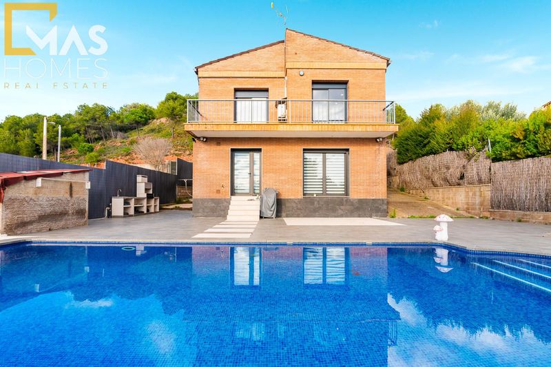 Xalet Independent en venda Rellinars, Barcelona. Ref: 1352. Mas Homes