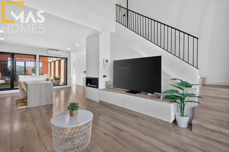 Townhouse for sale Viladecavalls, Barcelona. Ref: 1435. Mas Homes