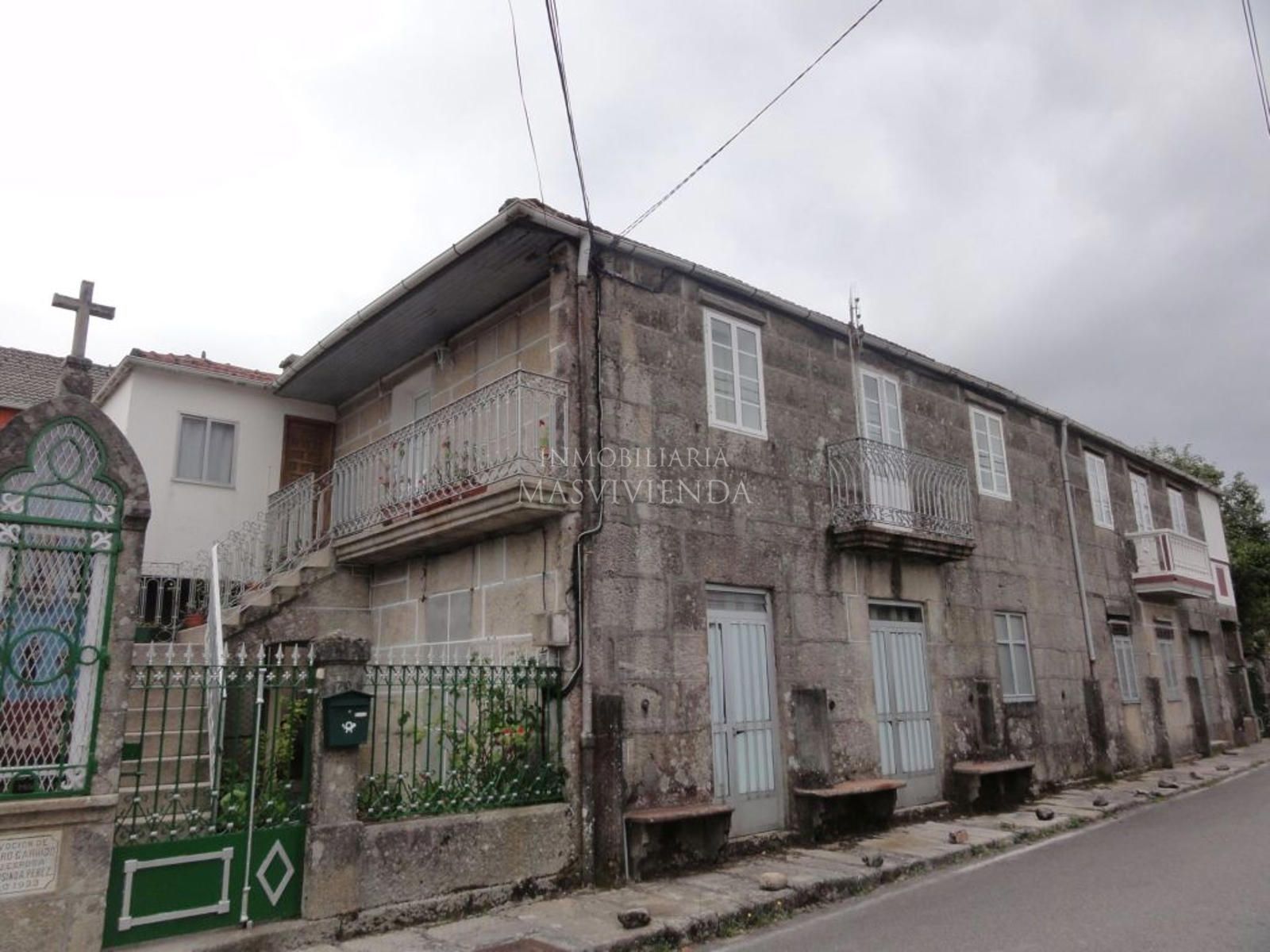 House for sale Ponte Caldelas, Pontevedra. Ref: 2168. Inmobiliaria Masvivienda