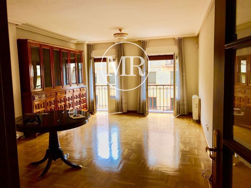 Piso en alquiler Salamanca. Ref: 1012. Inmobiliaria Méndez Romero