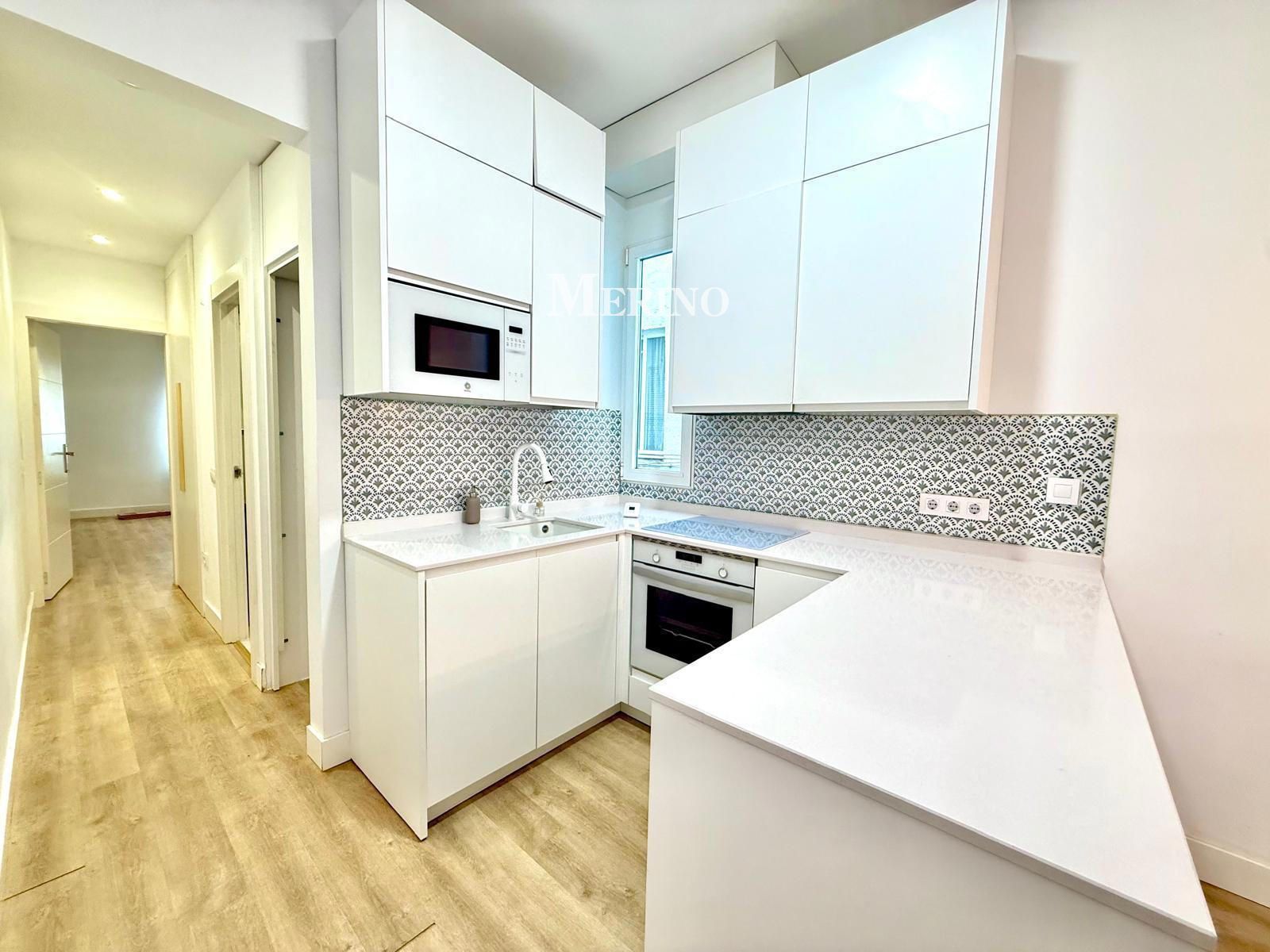 Piso en venta Madrid. Ref: 2356. Merino Inmobiliaira