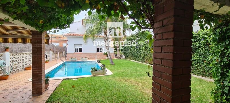 Chalet Independiente en venta Segur De Calafell, Tarragona. Ref: 2335. Merkapiso Calafell