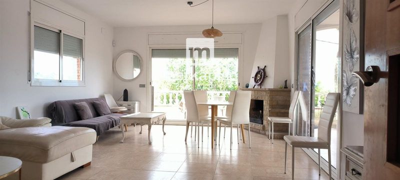 Chalet Independiente en venta Segur De Calafell, Tarragona. Ref: 2725. Merkapiso Calafell