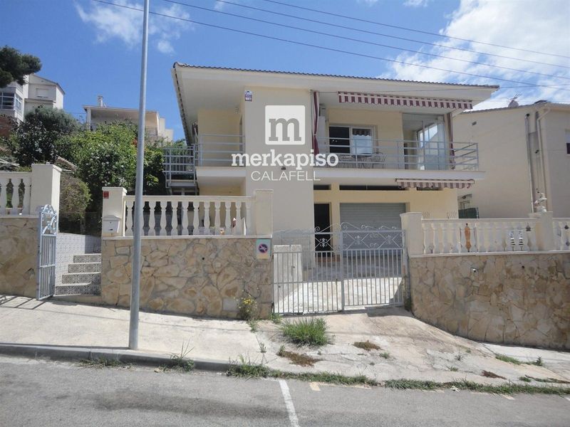 Chalet Independiente en venta Segur De Calafell, Tarragona. Ref: 2773. Merkapiso Calafell