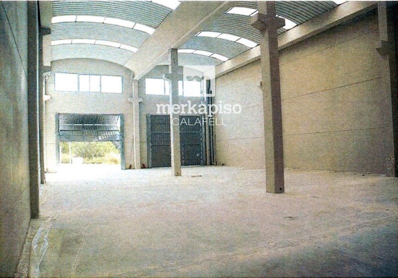 Nave Industrial en venta Calafell, Tarragona. Ref: 2775. Merkapiso Calafell