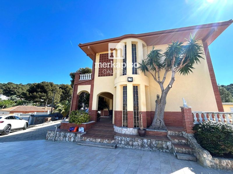 Chalet Independiente en venta Calafell, Tarragona. Ref: 2919. Merkapiso Calafell