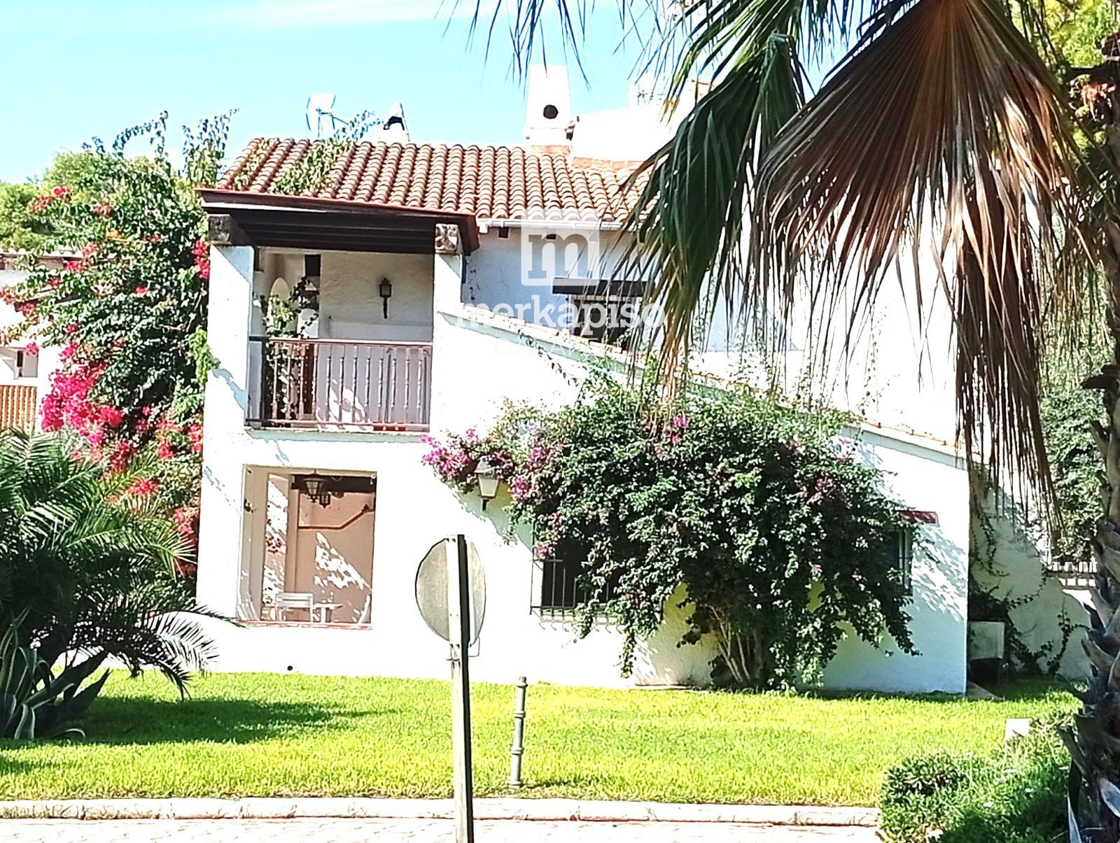 CASA ADOSADA EN ALORDA PARK - Foto 4