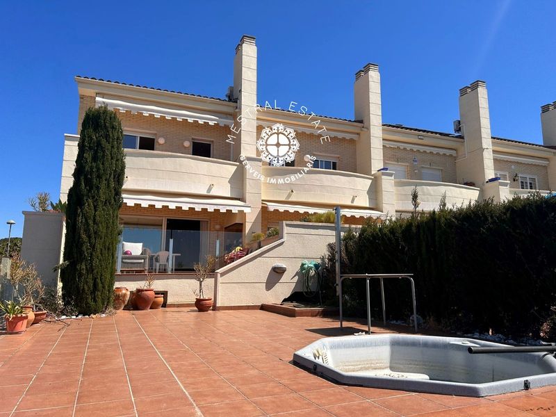 Townhouse for sale Tarragona. Ref: 1164. Mestral Estate