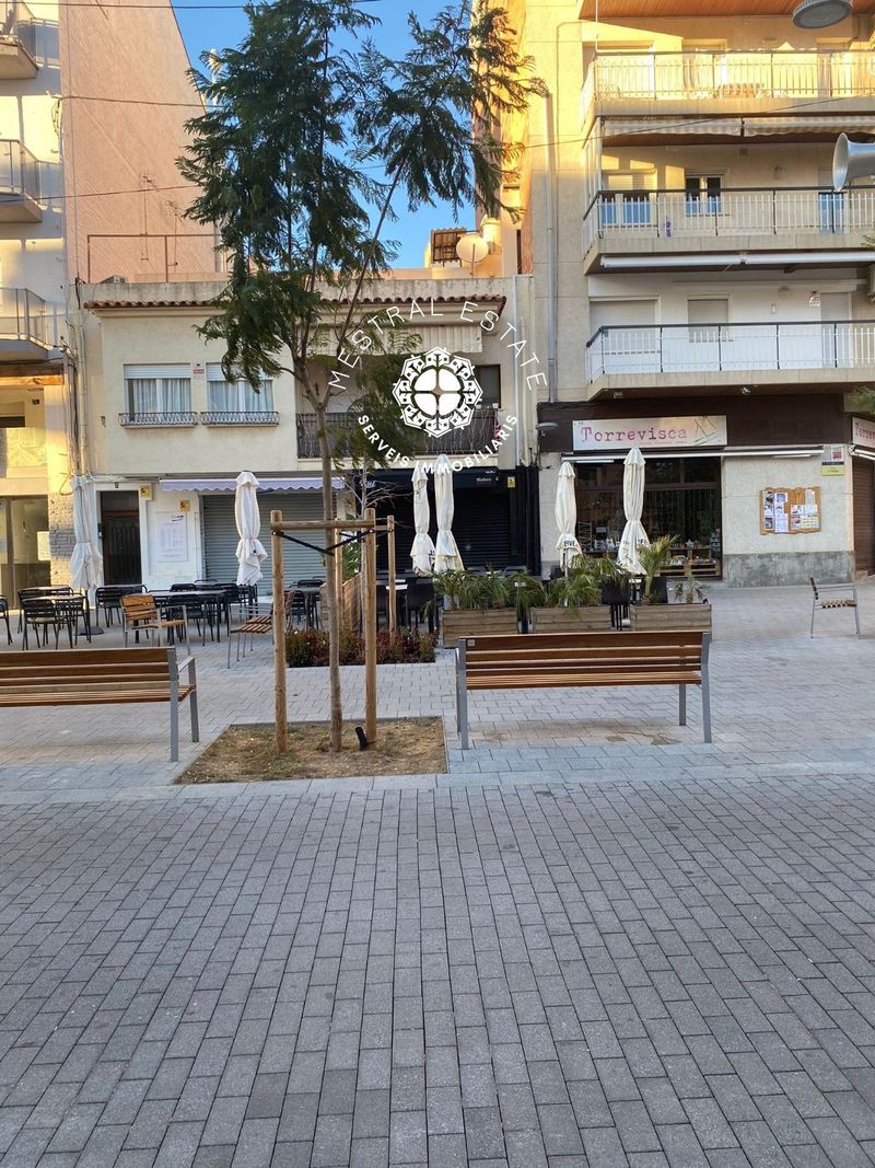 Locaux  à louer Cambrils, Tarragona. Ref: 1271. Mestral Estate