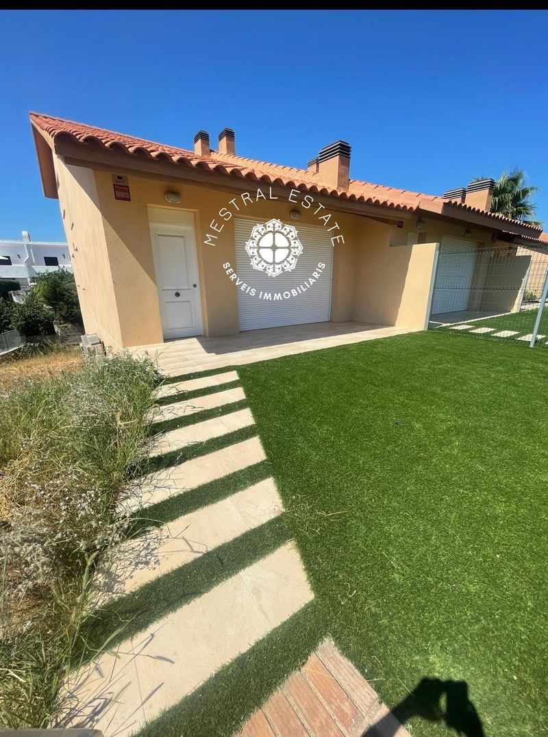 Townhouse for sale Mont-Roig Del Camp, Tarragona. Ref: 1392. Mestral Estate