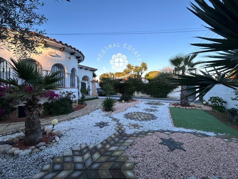 Xalet Independent en venda Mont-Roig Del Camp, Tarragona. Ref: 1502. Mestral Estate