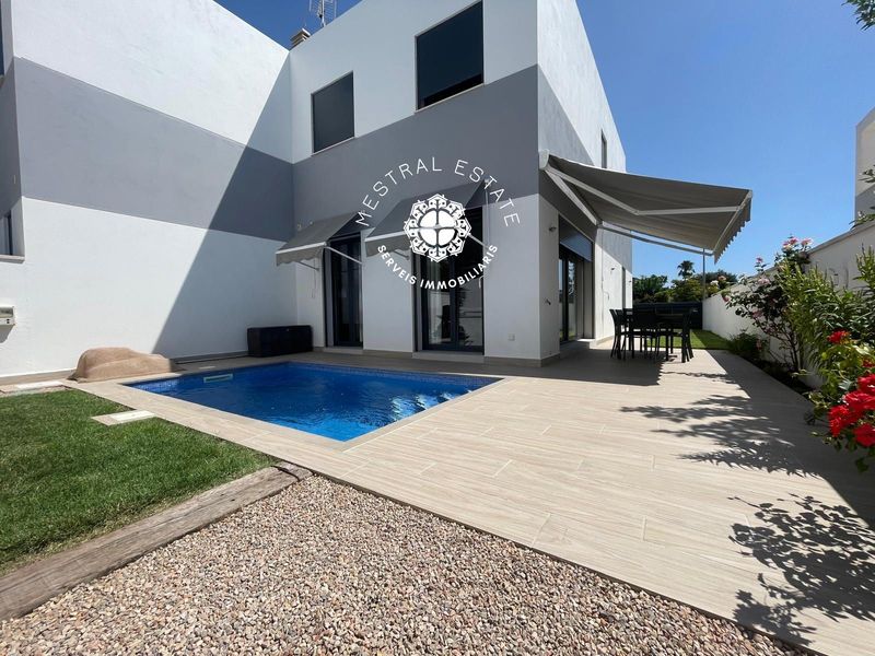 Townhouse for sale Cambrils, Tarragona. Ref: 1701. Mestral Estate