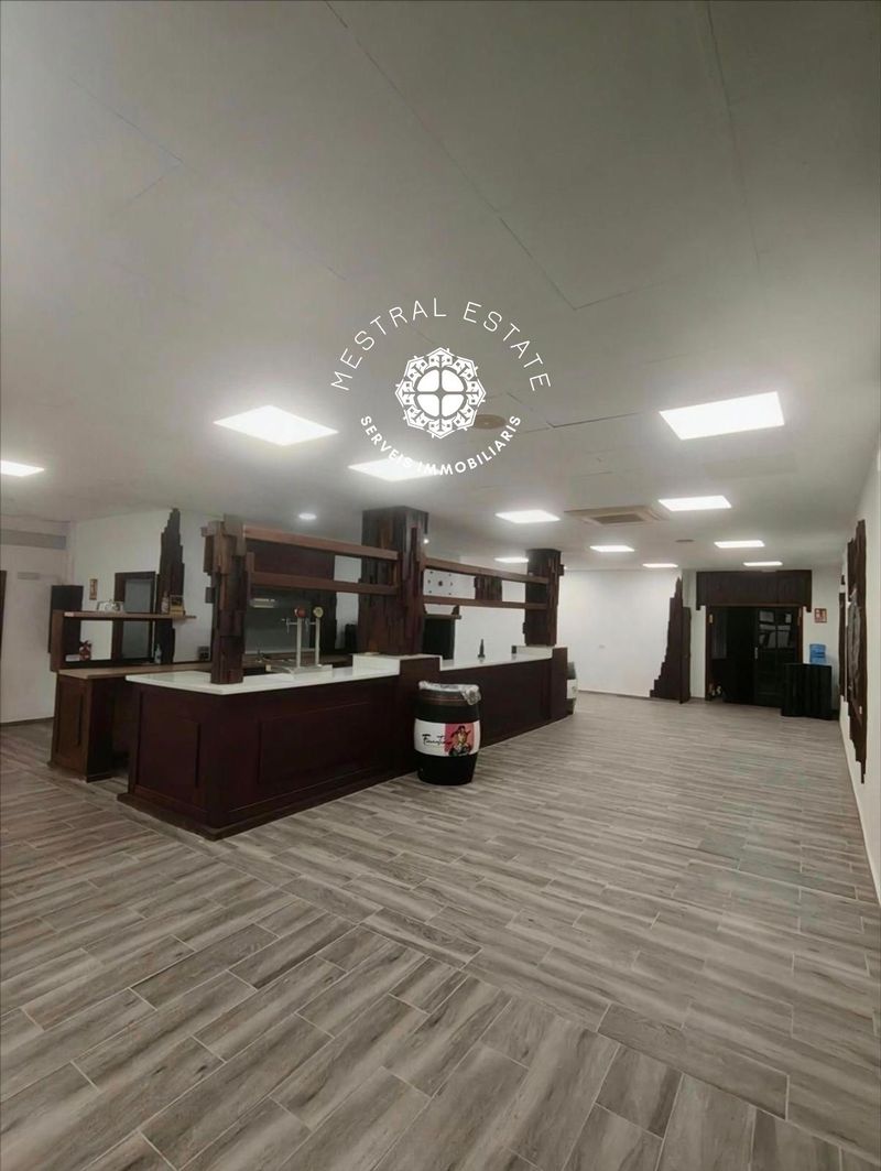 Comercial Premise for trade sale Cambrils, Tarragona. Ref: 1834. Mestral Estate