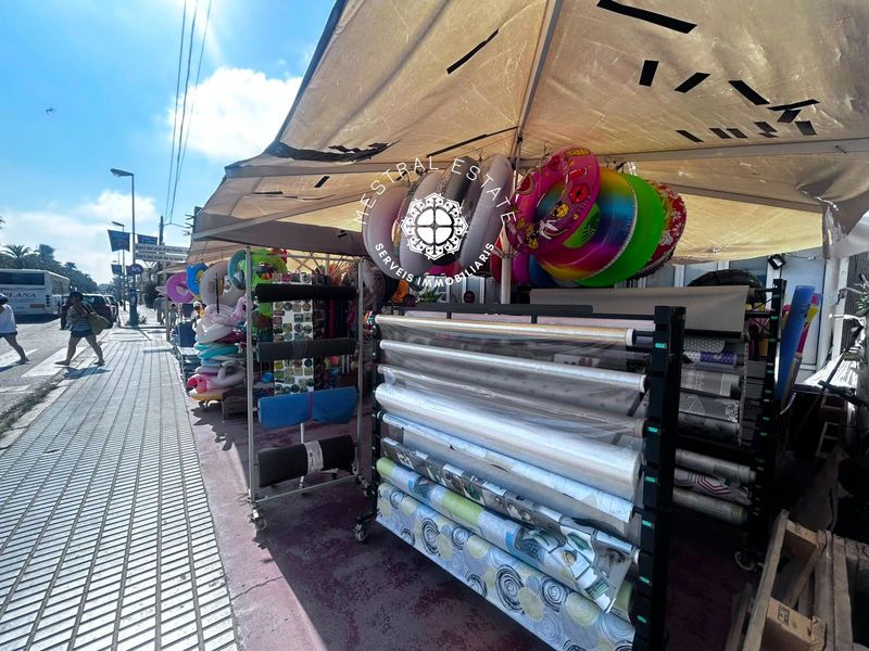 Local Comercial en traspaso Cambrils, Tarragona. Ref: 1847. Mestral Estate