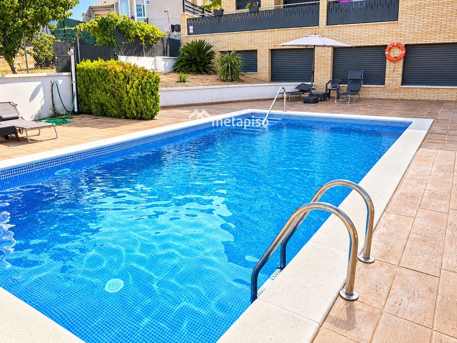 Piso seminuevo con piscina, solárium, parking y trastero en Segur de Calafell - Foto 35