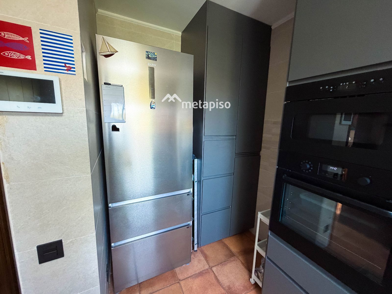 Cocina - Chalet de 6 hab. con piscina y placas solares