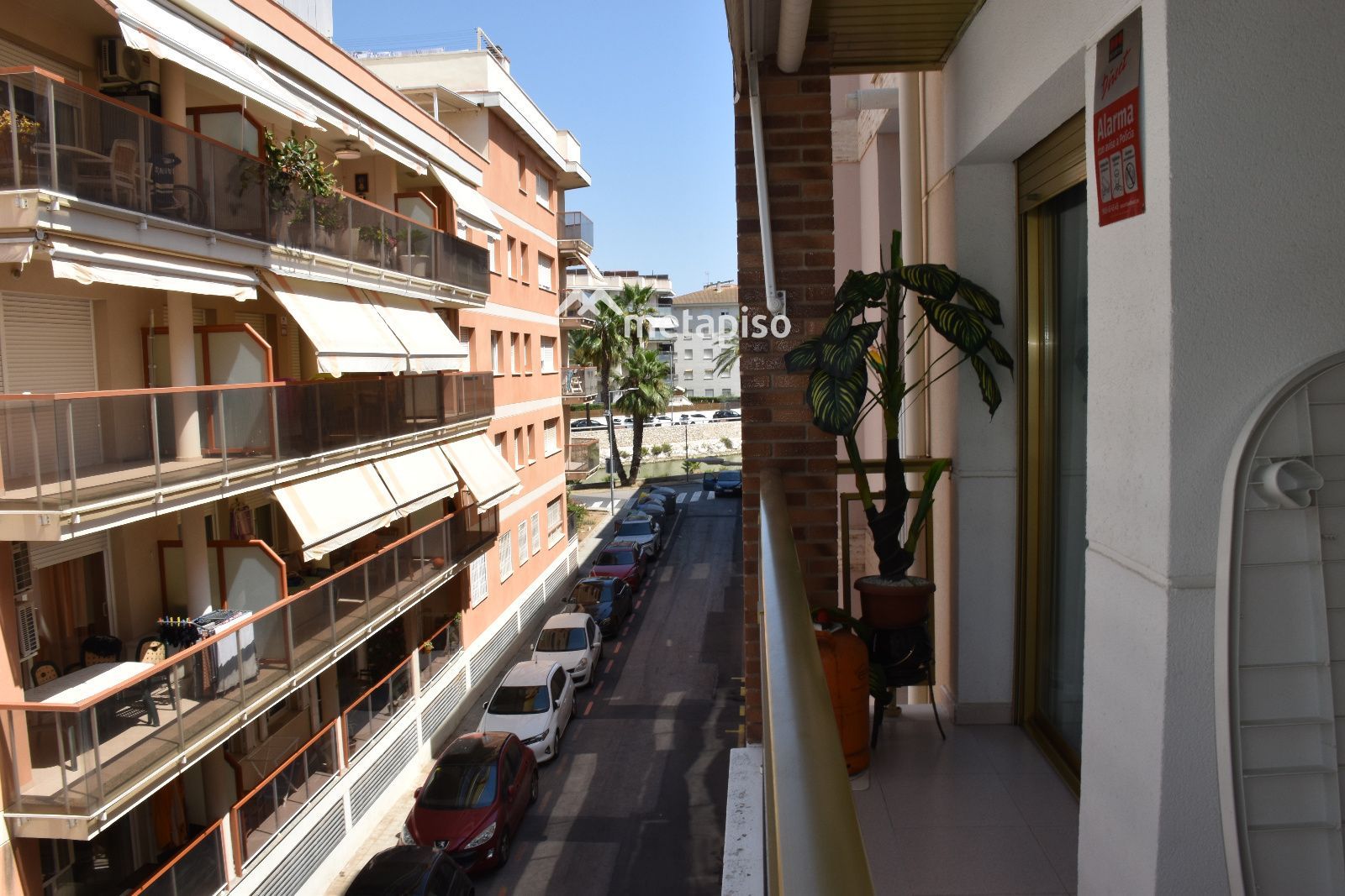 PISO CON PARKING ASCENSOR SEGUNDA LINEA EN CALAFELL - Foto 8