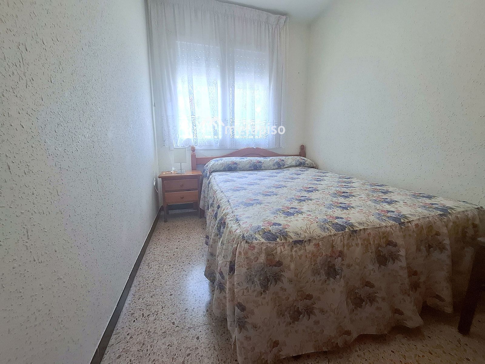 Piso de 3 dormitorios con terraza y piscina cerca del mar en Segur de Calafell - Foto 16