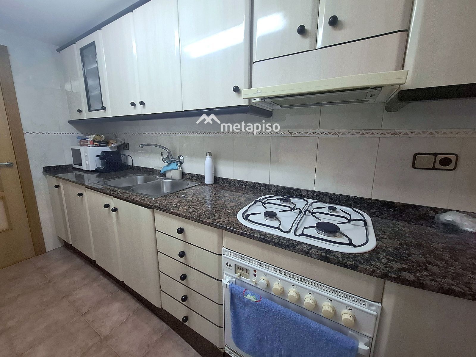 Piso de 3 dormitorios con terraza y piscina cerca del mar en Segur de Calafell - Foto 6
