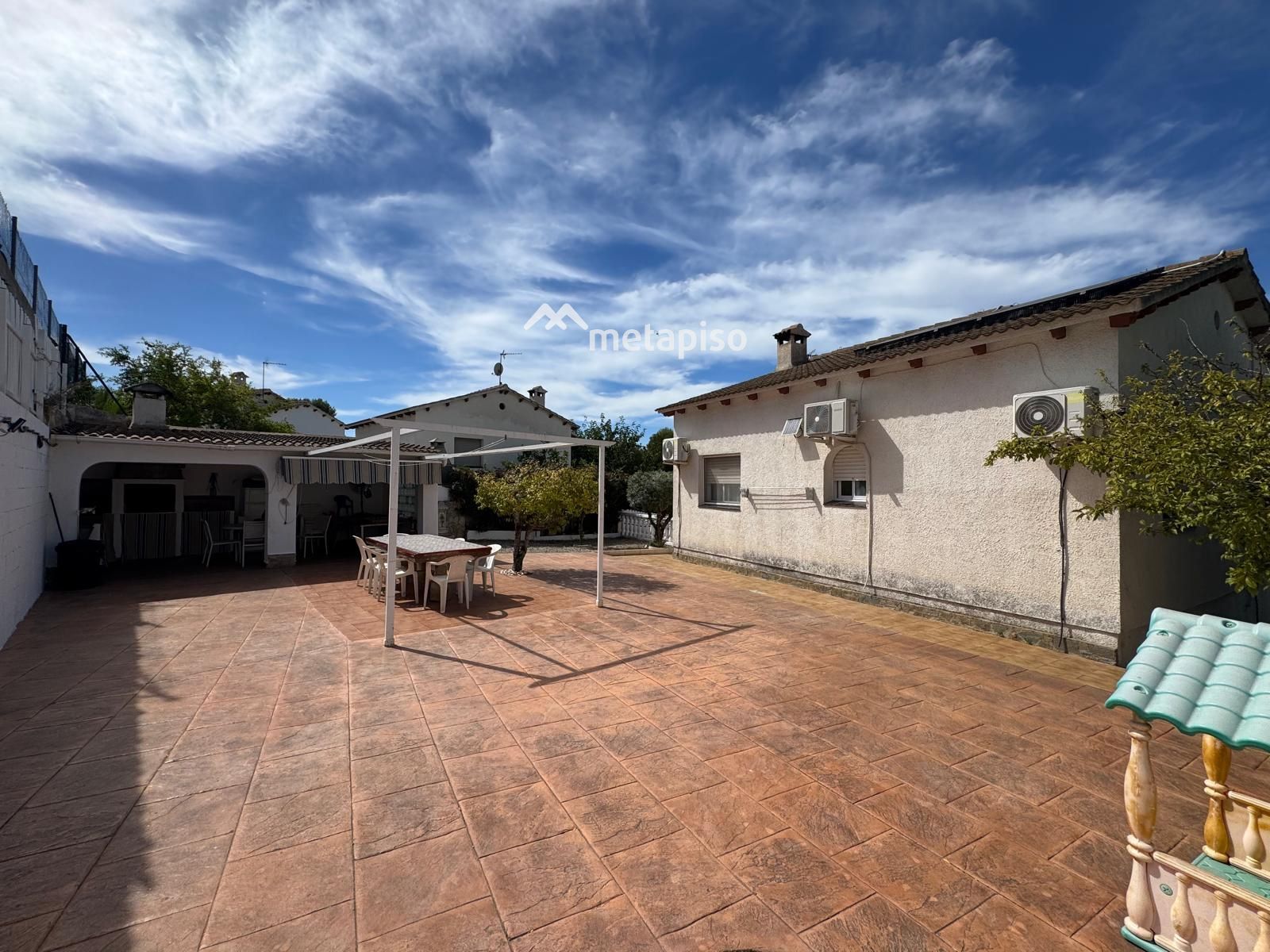 Chalet Independiente en venta en La Pobla de Montornes, Tarragona - Foto 3