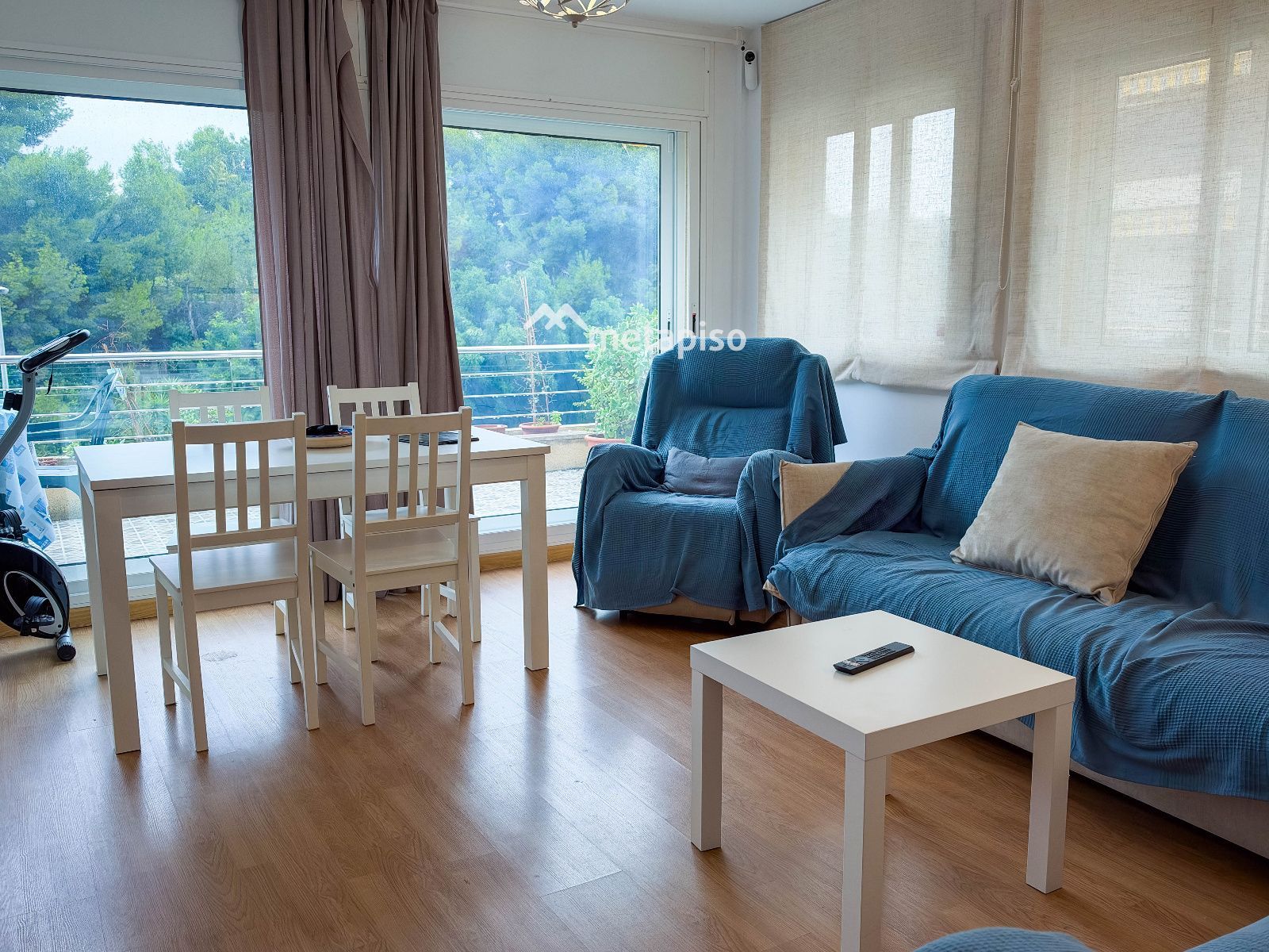 Salón - Calafell: piso con terraza, garaje y gran trastero