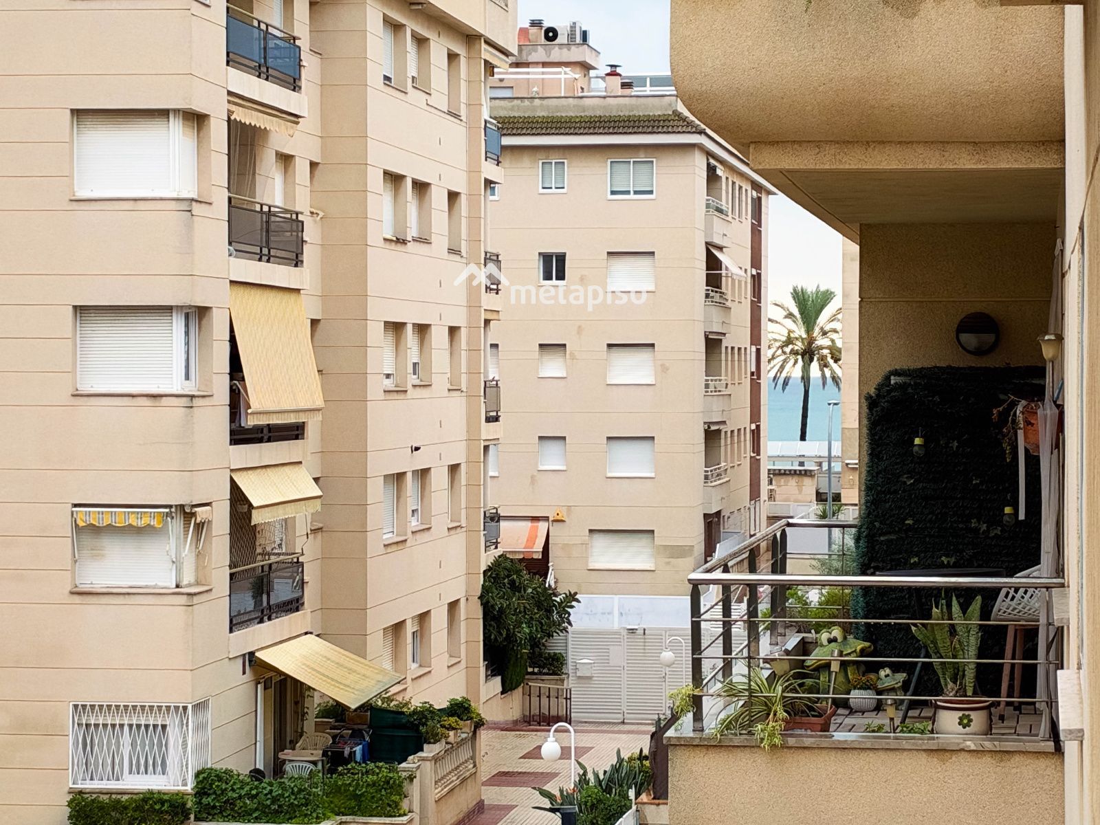 Fachada - Calafell: piso con terraza, garaje y gran trastero