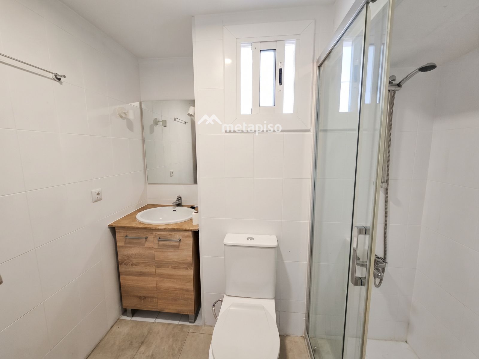 ¡Piso exterior muy luminoso y listo para entrar a vivir! - Foto 11