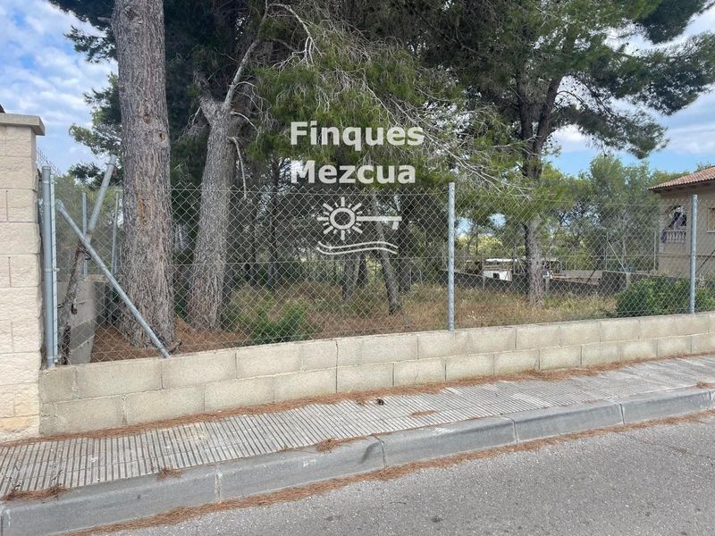 Parcela en venta Calafell, Tarragona. Ref: 1486. FINQUES MEZCUA