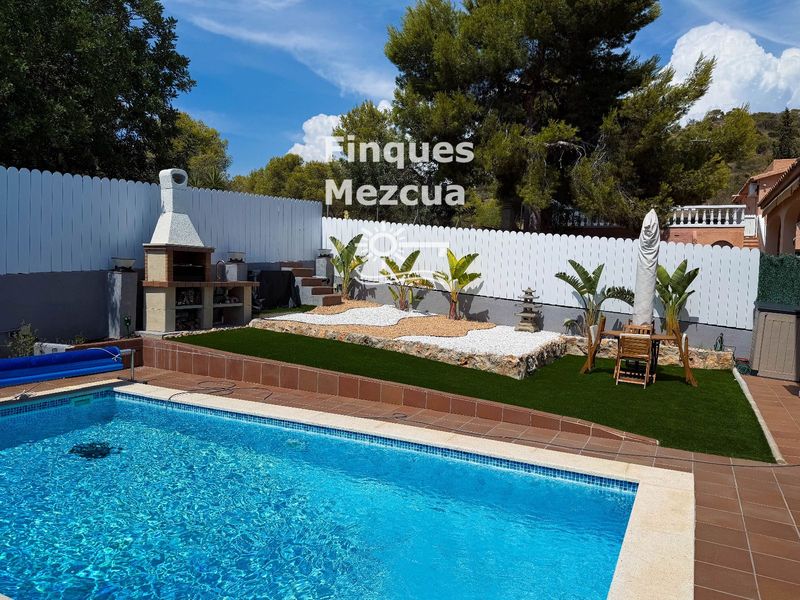 Chalet Independiente en venta Roda De Bara, Tarragona. Ref: 1817. FINQUES MEZCUA
