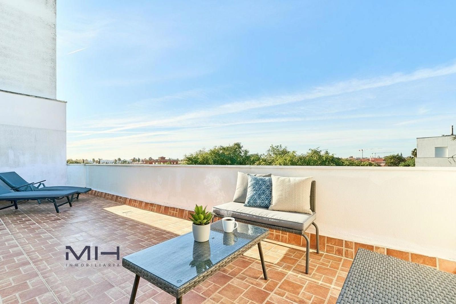 Piso en venta Rota, Cádiz. Ref: 6492. MH Inmobiliaria