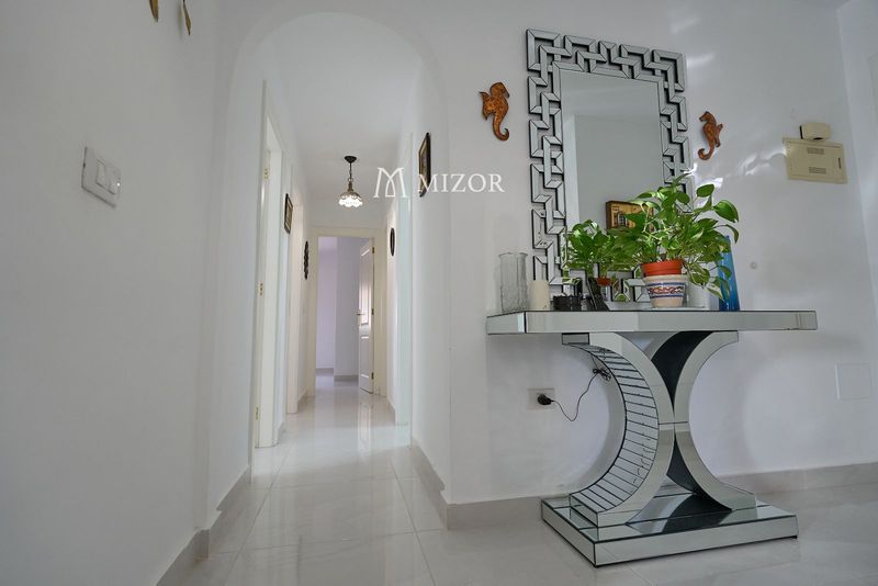 Piso en venta Adeje, Santa Cruz Tenerife. Ref: 1028. Mizor Group