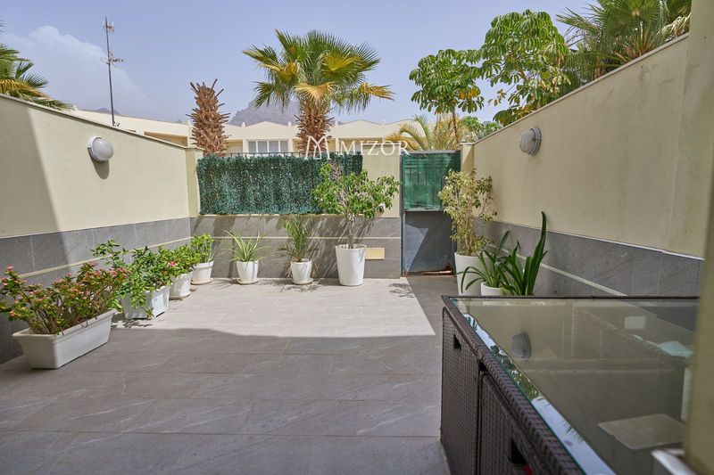 Herenhuis te koop Adeje, Santa Cruz Tenerife. Ref: 1031. Mizor Group