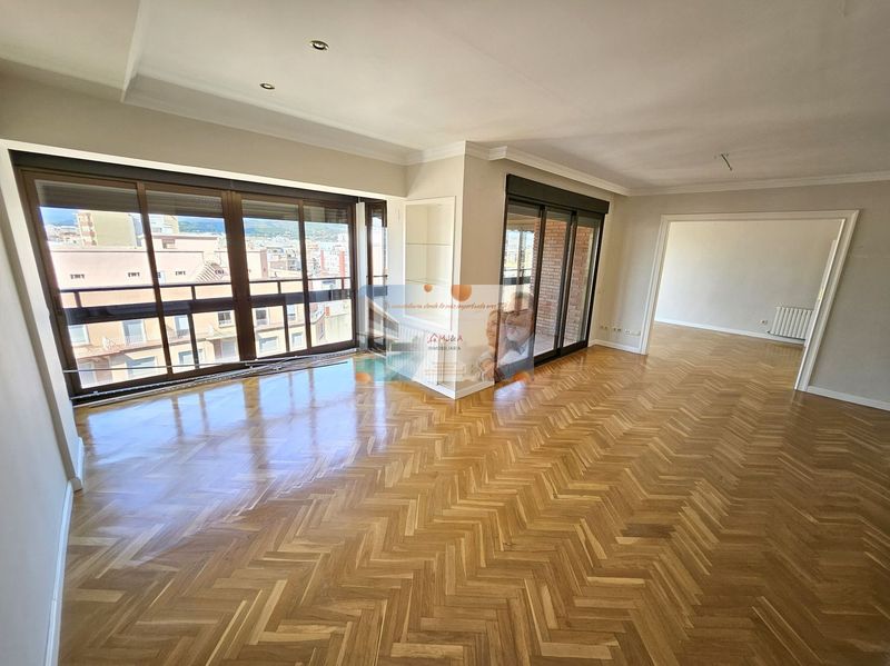 Ático en venta Castellón/Castelló, Castellón. Ref: 1255. MJ&A Inmobiliaria Consultores Y Asesores Inmobiliarios