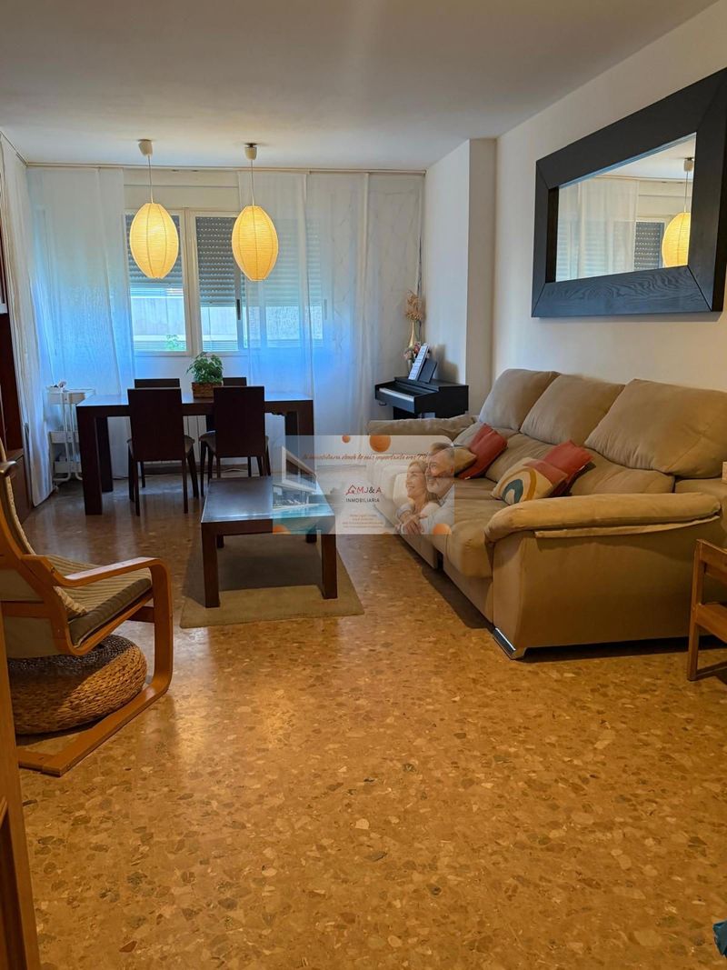 Piso en alquiler Castellón/Castelló, Castellón. Ref: 1305. MJ&A Inmobiliaria Consultores Y Asesores Inmobiliarios