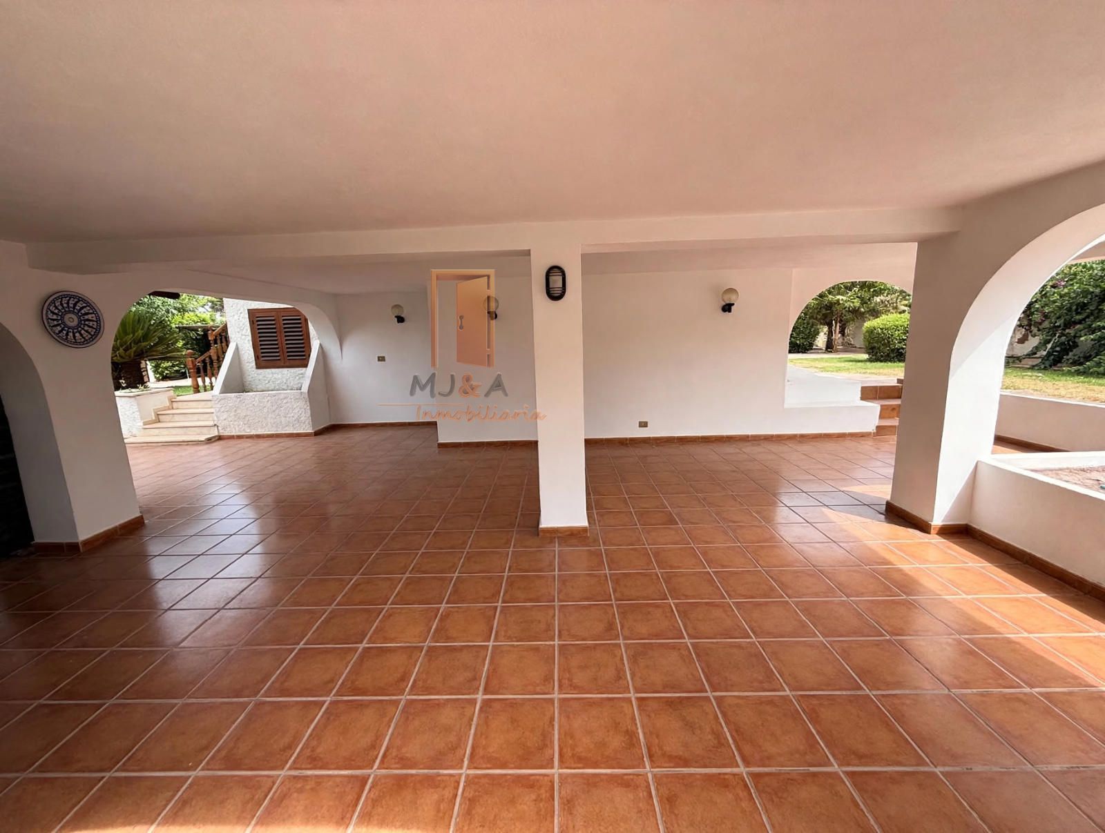 VILLA INDIVIDUAL EN ZONA GOLF A 3 MINUTOS DE LA PLAYA - Foto 7