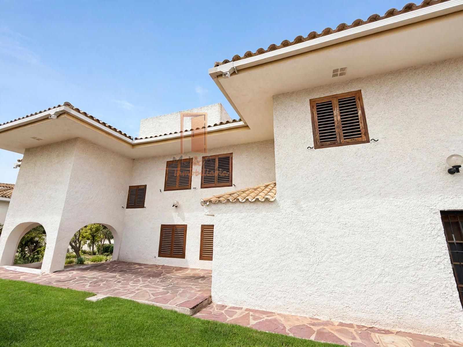VILLA INDIVIDUAL EN ZONA GOLF A 3 MINUTOS DE LA PLAYA - Foto 14