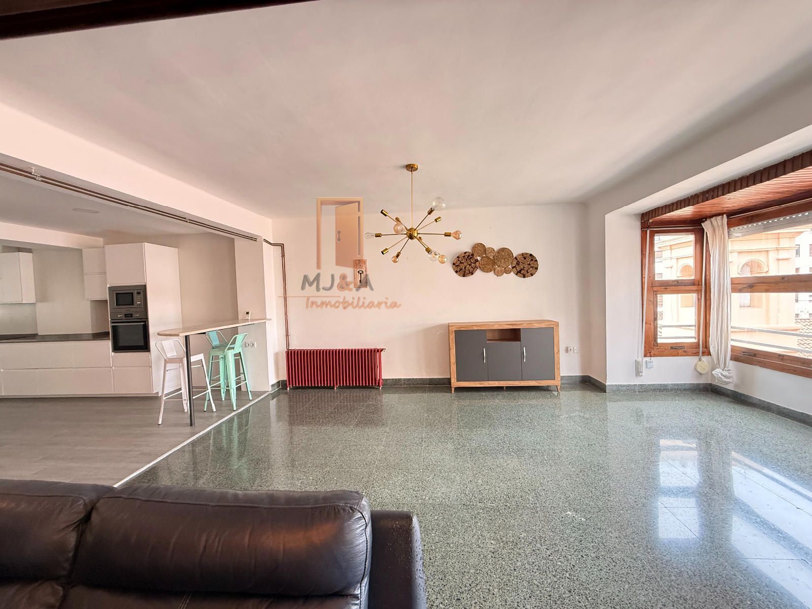 PISO EN EL MISMO CENTRO DE CASTELLON, SEMIRREFORMADO, Ideal familias, especial inversores. - Foto 4