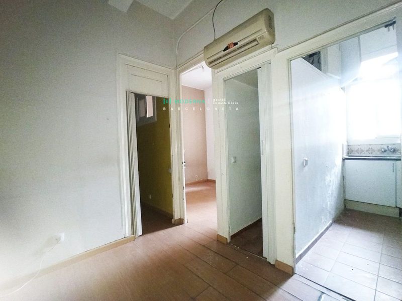 Piso en venta Barcelona. Ref: 1052. Moderna gestió immobiliària