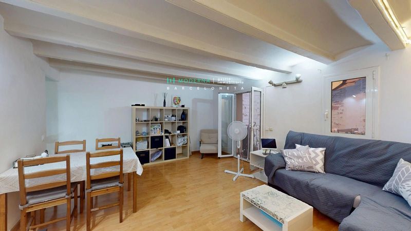 Piso en venta Barcelona. Ref: 1104. Moderna gestió immobiliària