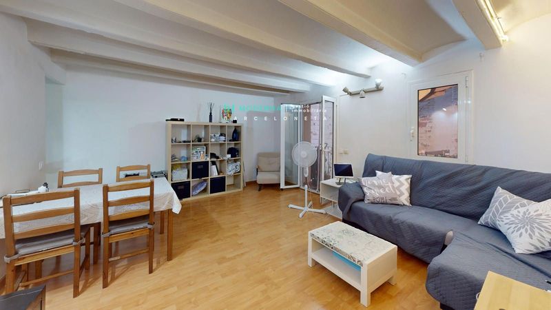 Piso en venta Barcelona. Ref: 1104. Moderna gestió immobiliària