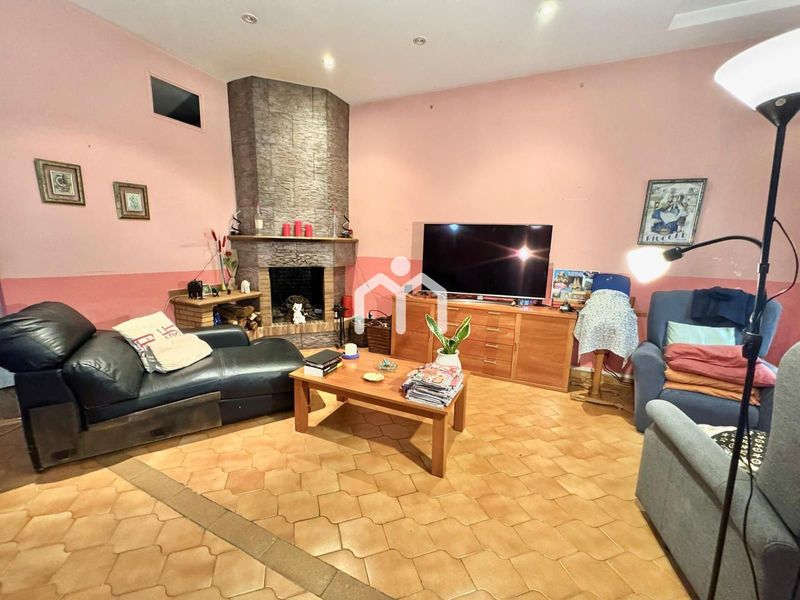 Chalet Independiente en venta Premiá de Mar, Barcelona. Ref: 3422. Monmaresme