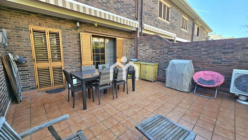 Adossat en venda Badalona, Barcelona. Ref: 3664. Monmaresme