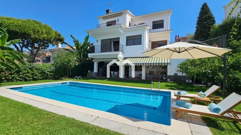 Chalet Independiente en venta Teià, Barcelona. Ref: 4068. Monmaresme