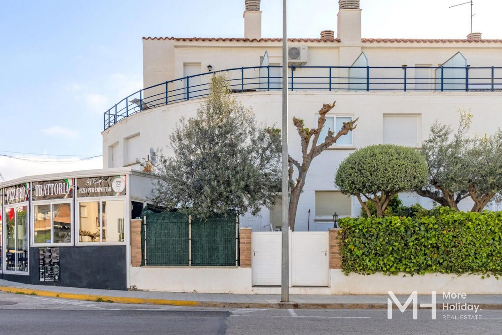 Maison de ville en vente Llançà, Girona. Ref: 1264. MOREHOLIDAY REAL ESTATE