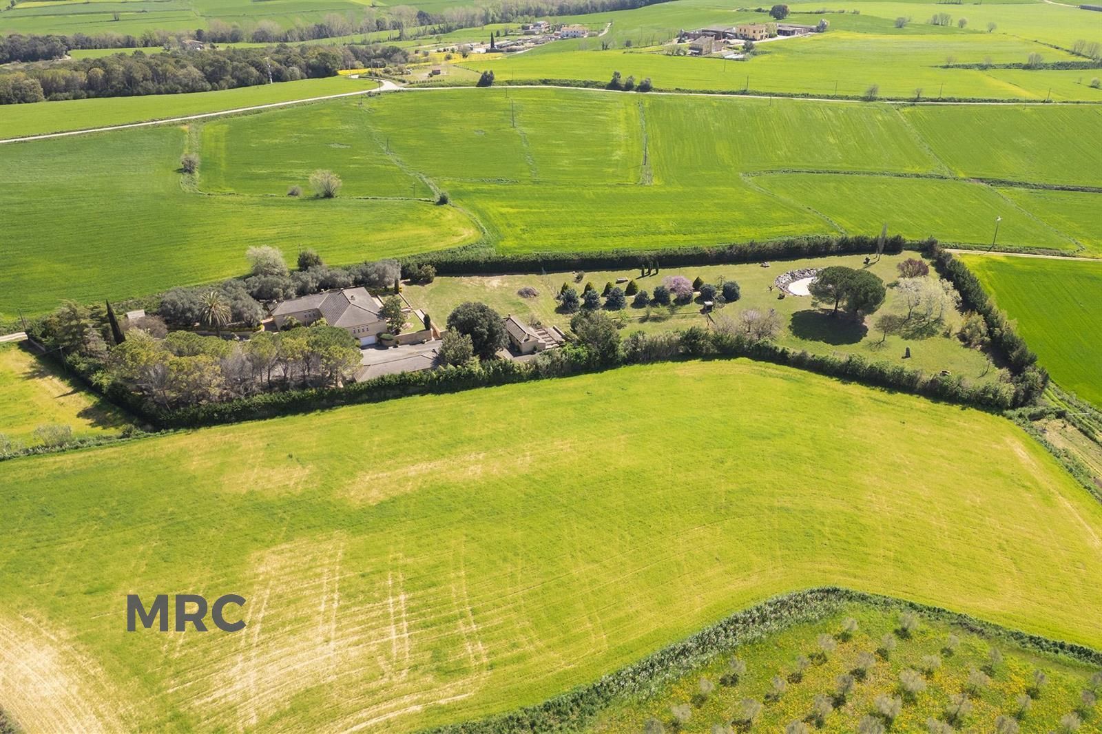 Chalet Independiente en venta Cornella Del Terri, Girona. Ref: 3314. MRC MOLINS REIXACH