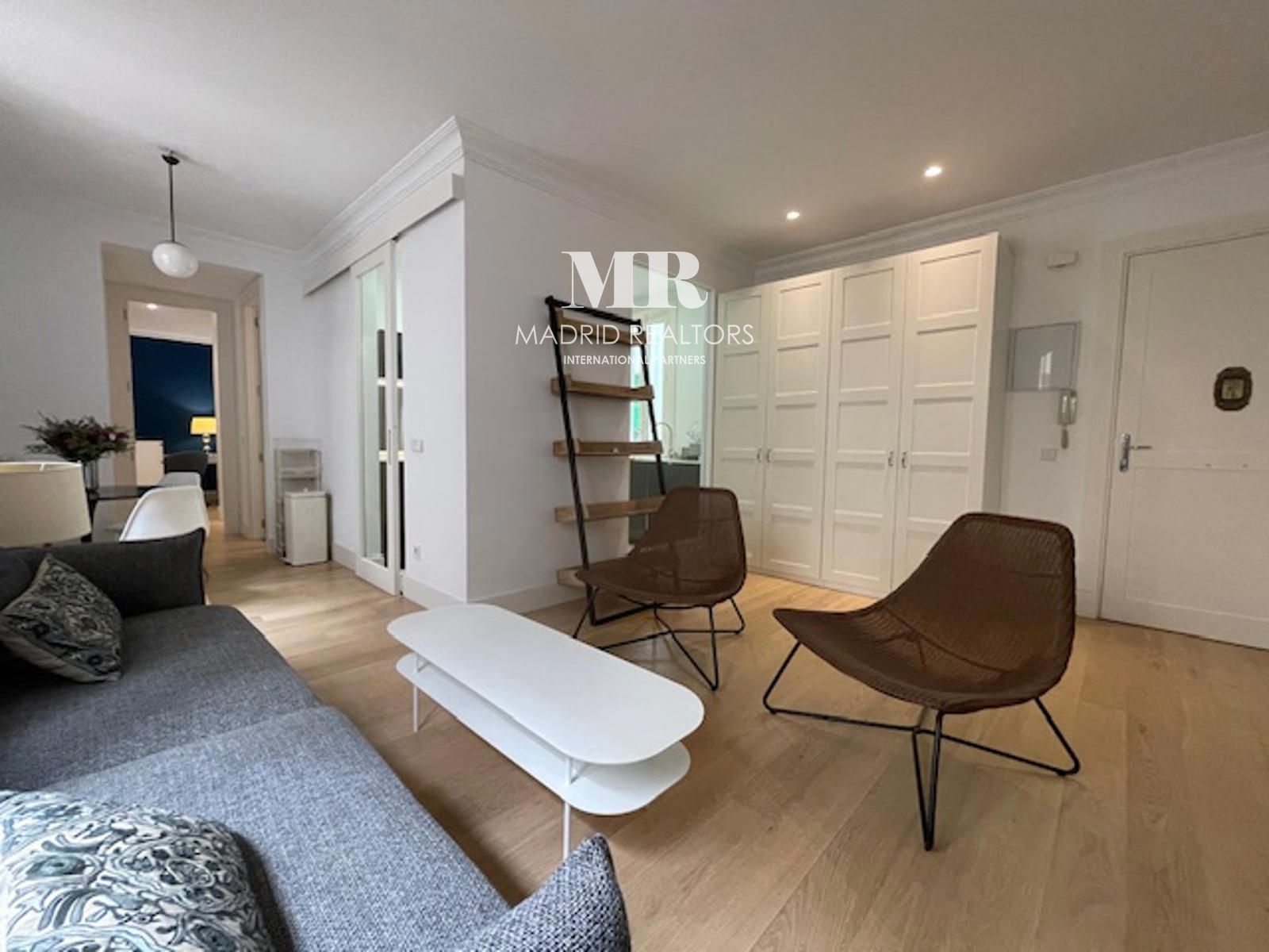 pisos en madrid · chamberi 2.700€