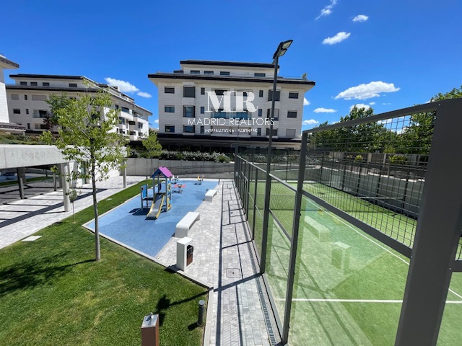 pisos en alcobendas · arroyo-de-la-vega 1000000€
