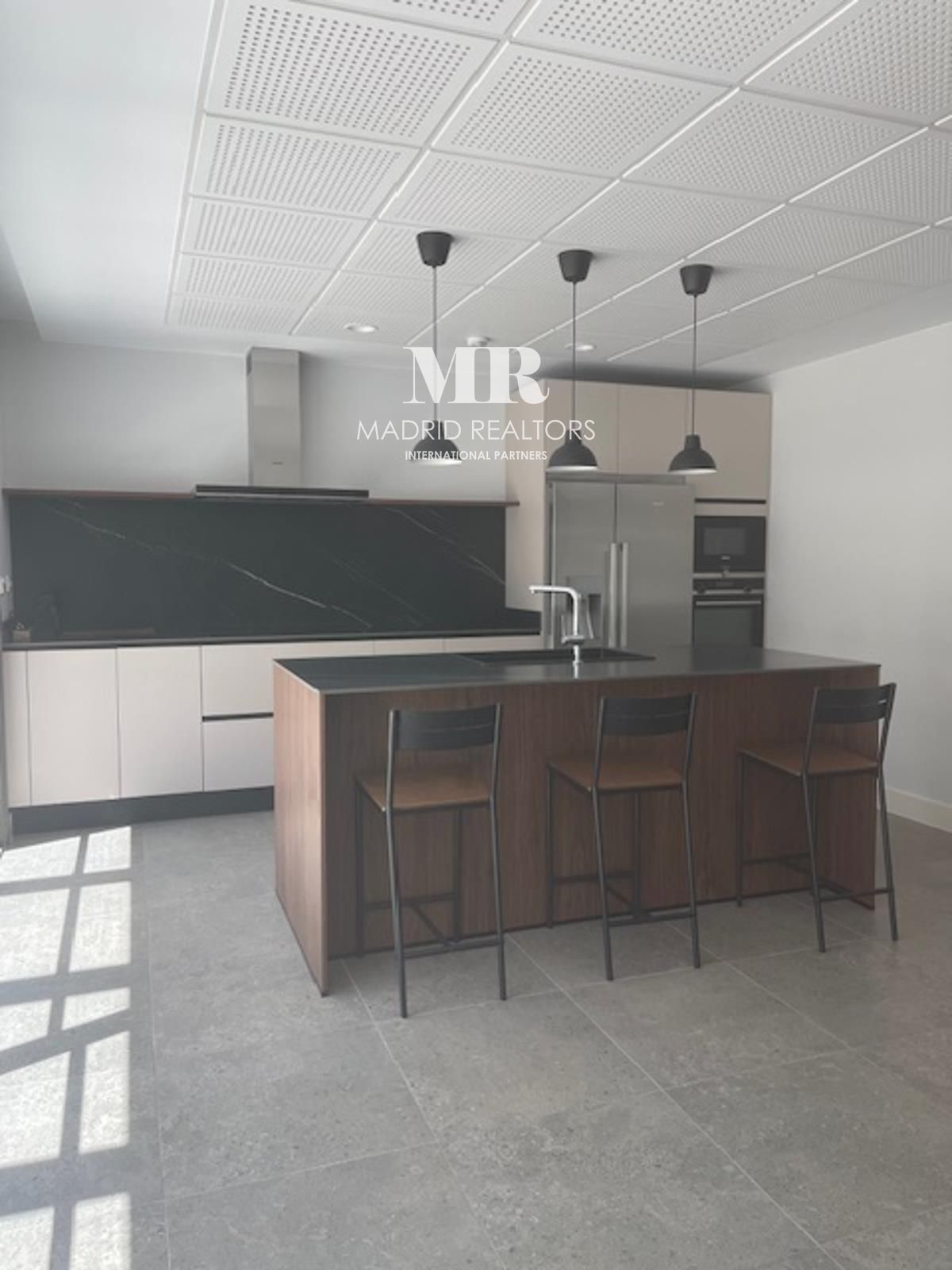 pisos en alcobendas · arroyo-de-la-vega 1000000€